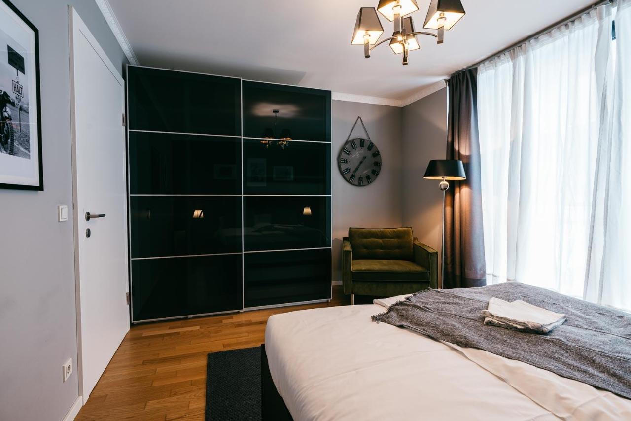 Luxury Downtown Appartement Mit Garage Graz Ngoại thất bức ảnh