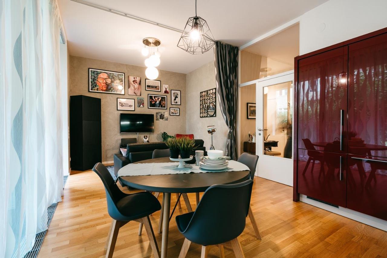 Luxury Downtown Appartement Mit Garage Graz Ngoại thất bức ảnh